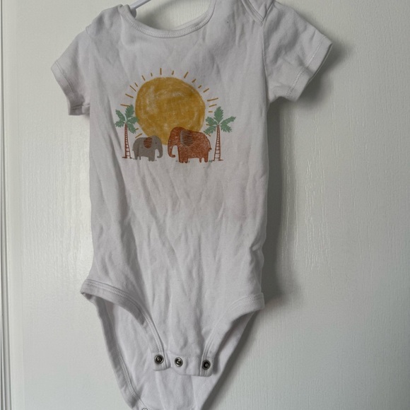 Carter's White Bodysuit with Elephant and Sun Print - Picture 2 of 6